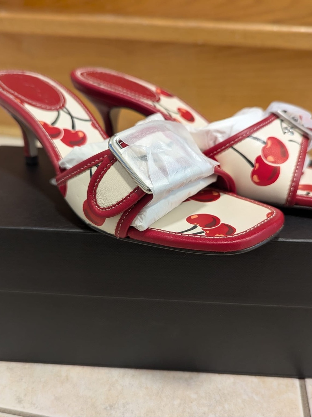 Coach Red and Cream Cherry Print Kitten Heels - Picture 4 of 7